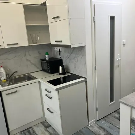 White Apartment, Kraskova 2, Lägenhet Bratislava