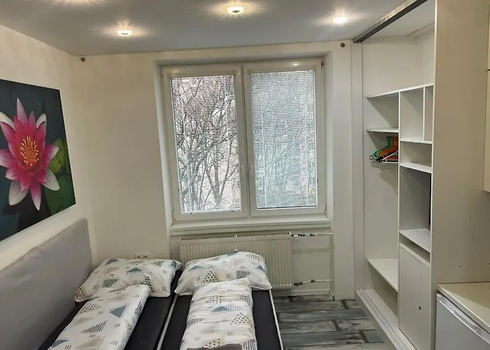 White Apartment, Kraskova 2,